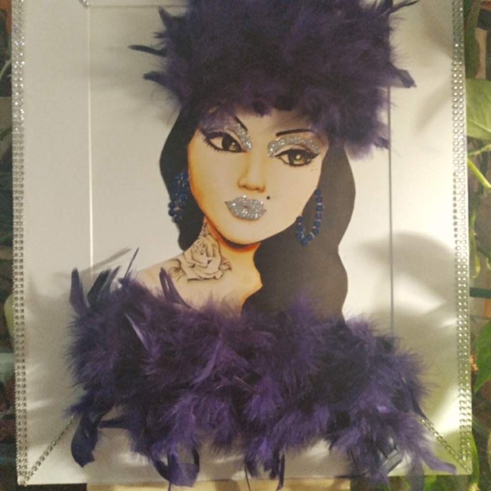 BEAUTIFUL CUSTOM DESIGN DIVAS
